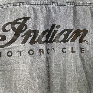 Long sleeve button shirt